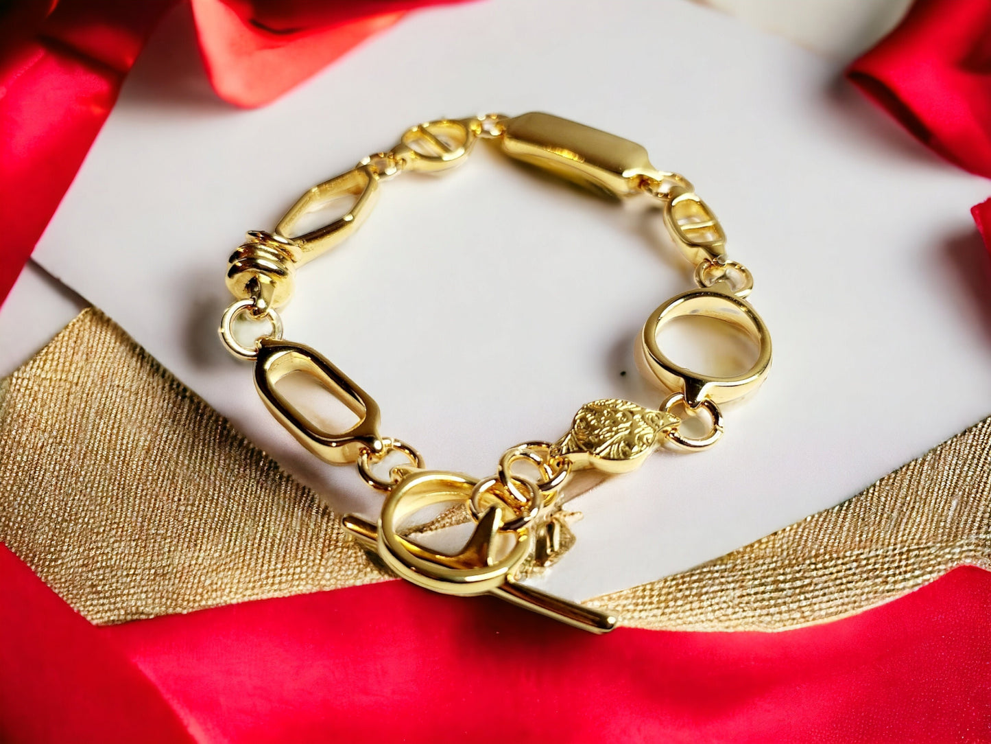 Modern Geometric 24kt gold plated link bracelet with toggle clasp