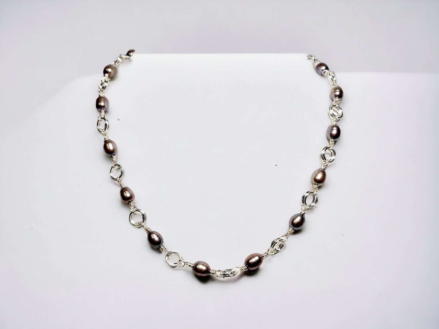 Cultured Freshwater Peacock pearl ring, silver plated, 5-6mm rice pearls