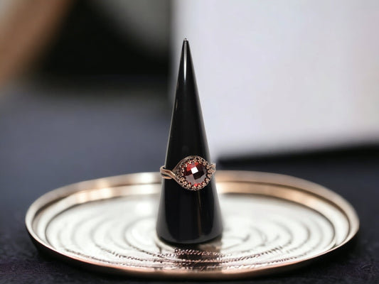 Hessonite Garnet CZ round 10mm 3.87 ct wt on antique copper setting crown bezel set