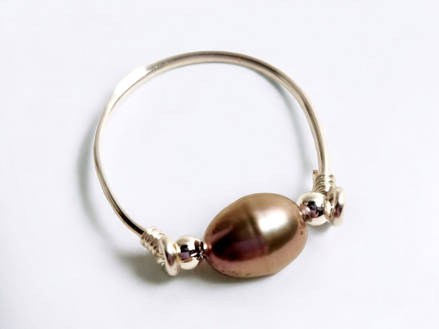Peacock pearl bracelet, 5-6mm rice pearls, silver plated, toggle clasp