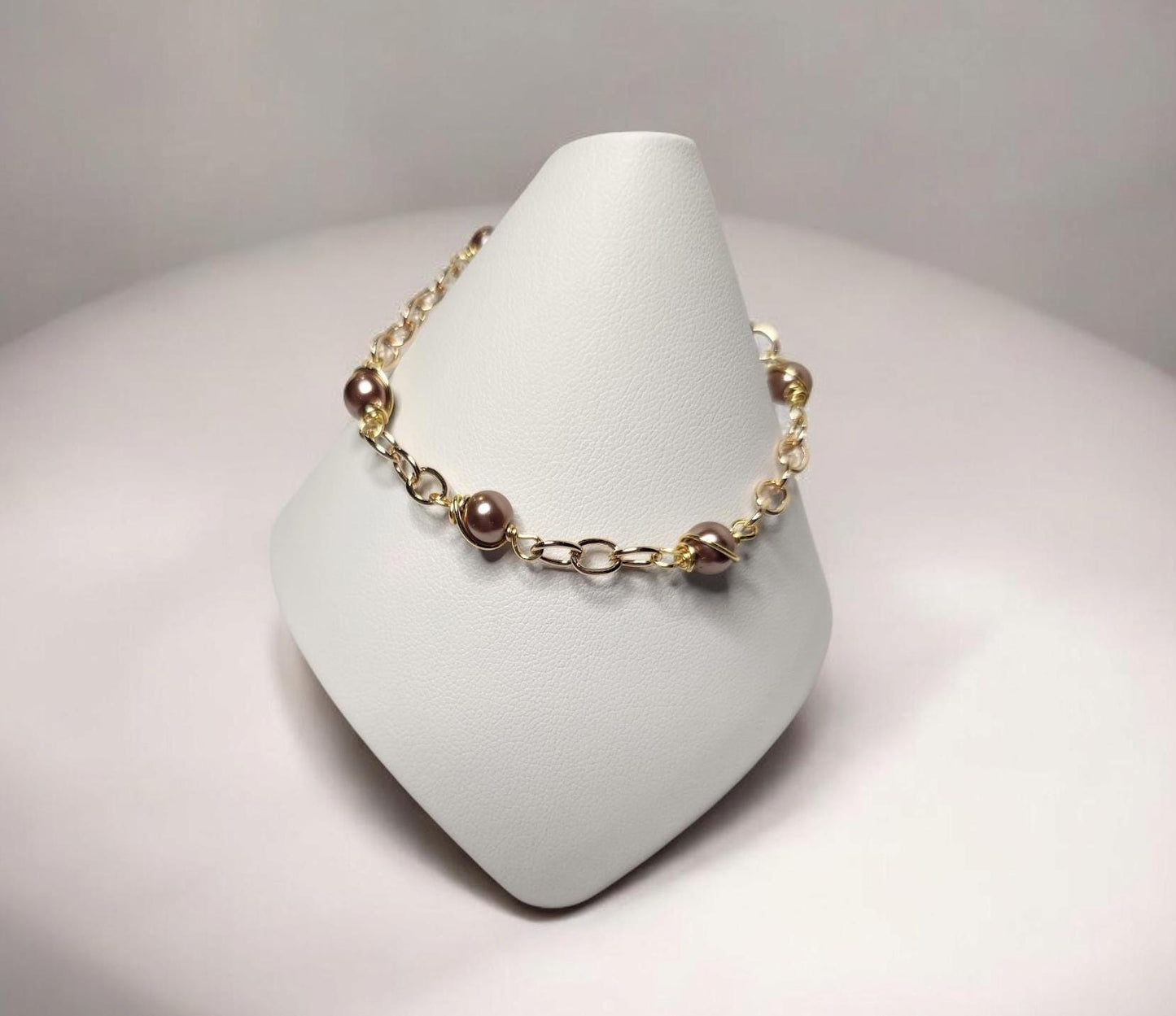 Mocha Mousse crystal pearl and gold toggle bracelet