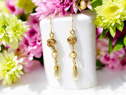 Golden Rose, with peach pearl (natural) and white pearl drop