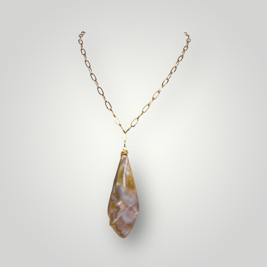 Stunning Mother-of-Pearl Leaf Pendant on gold tone paperclip chain