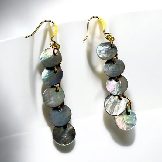 Beachy Modern Mussell Shell Drop Earrings